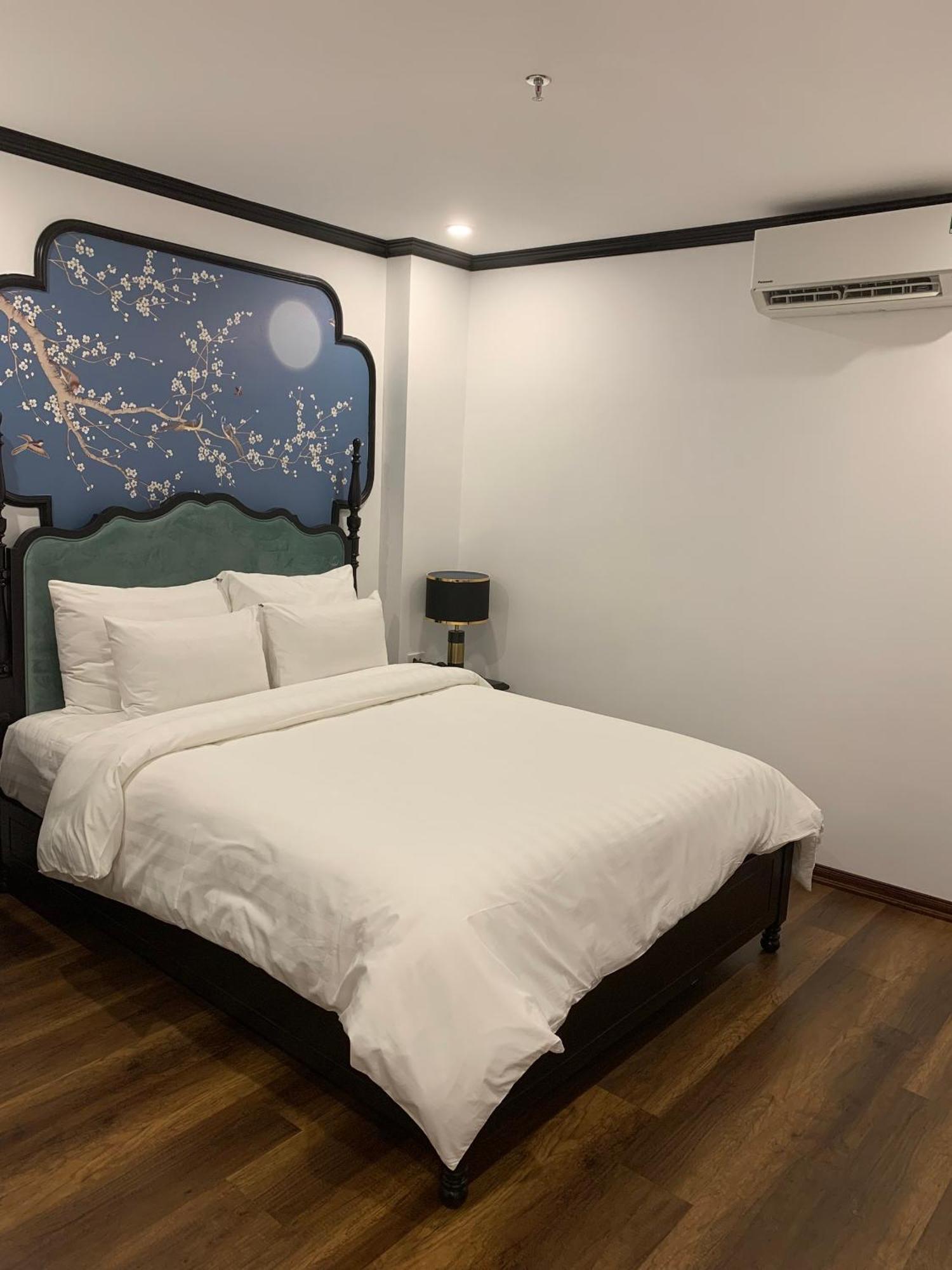 Aquarius Premium Hotel Ханой Екстериор снимка