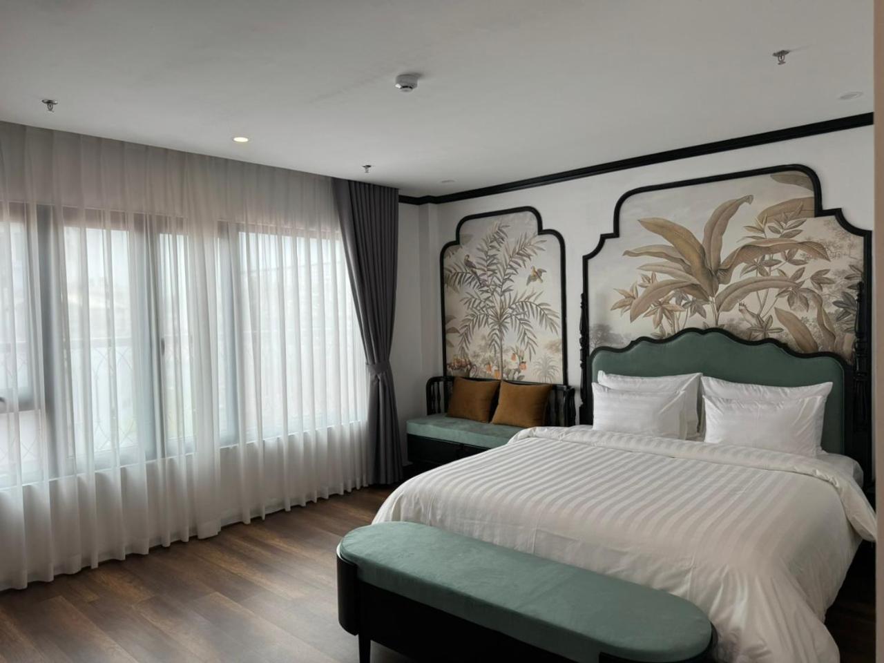 Aquarius Premium Hotel Ханой Екстериор снимка