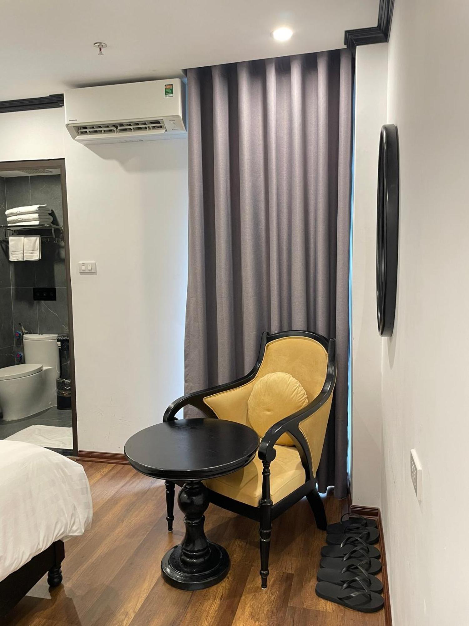 Aquarius Premium Hotel Ханой Екстериор снимка