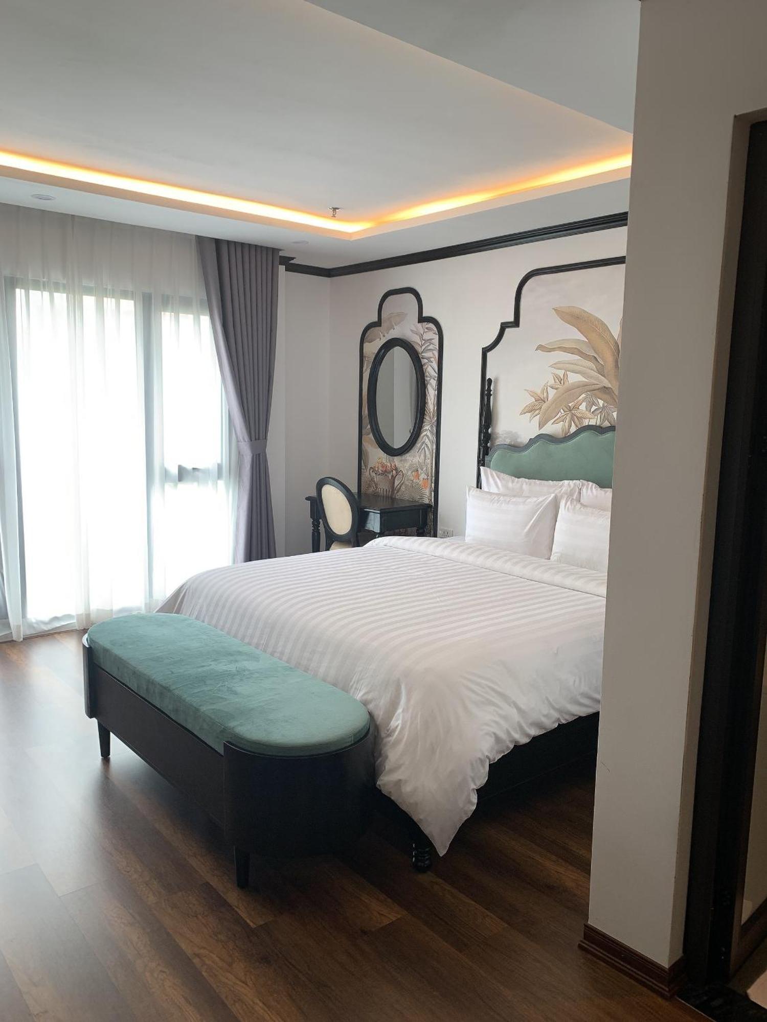 Aquarius Premium Hotel Ханой Екстериор снимка
